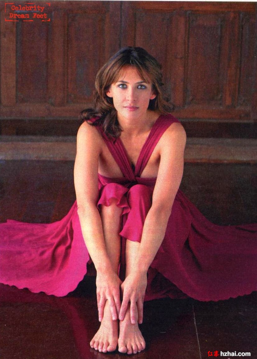 Sophie-Marceau-Feet-321682.jpg